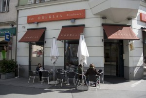 Café Kurkonditorei Oberlaa Entré. Bildägare @http://www.credoinvest.at/
